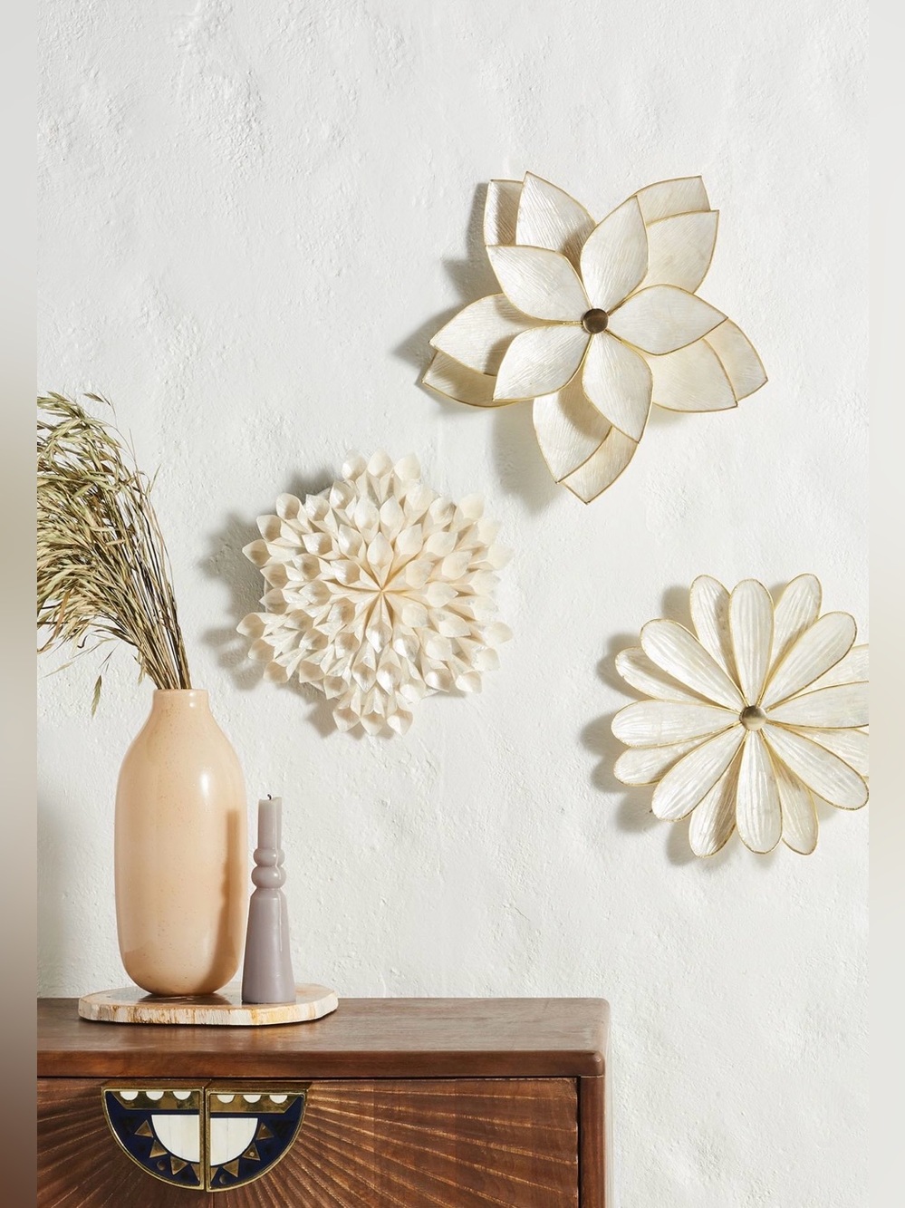 Anthropologie Capiz Flower Wall Charm, Daisy